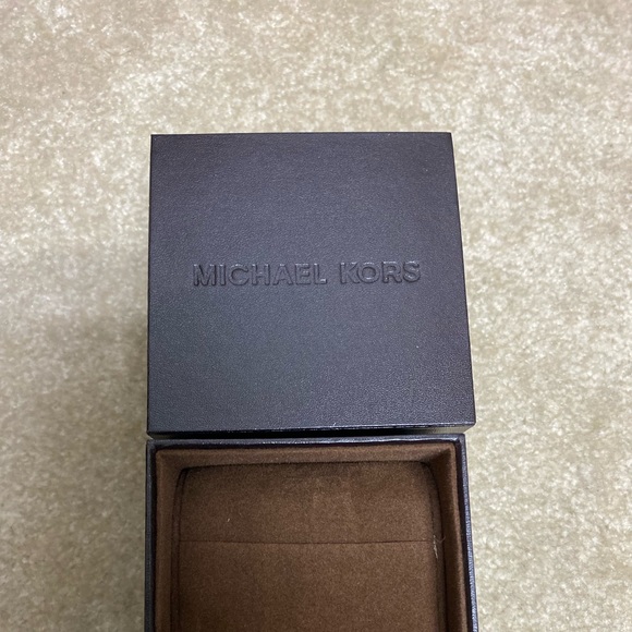 Michael Kors Watch Box only - Picture 2 of 2